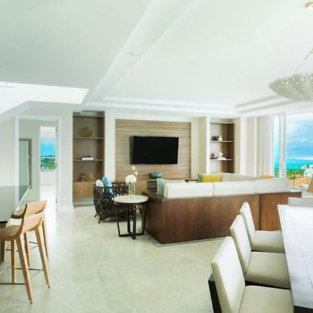 Hotel The Ritz-Carlton, Turks & Caicos à Grace Bay Extérieur photo