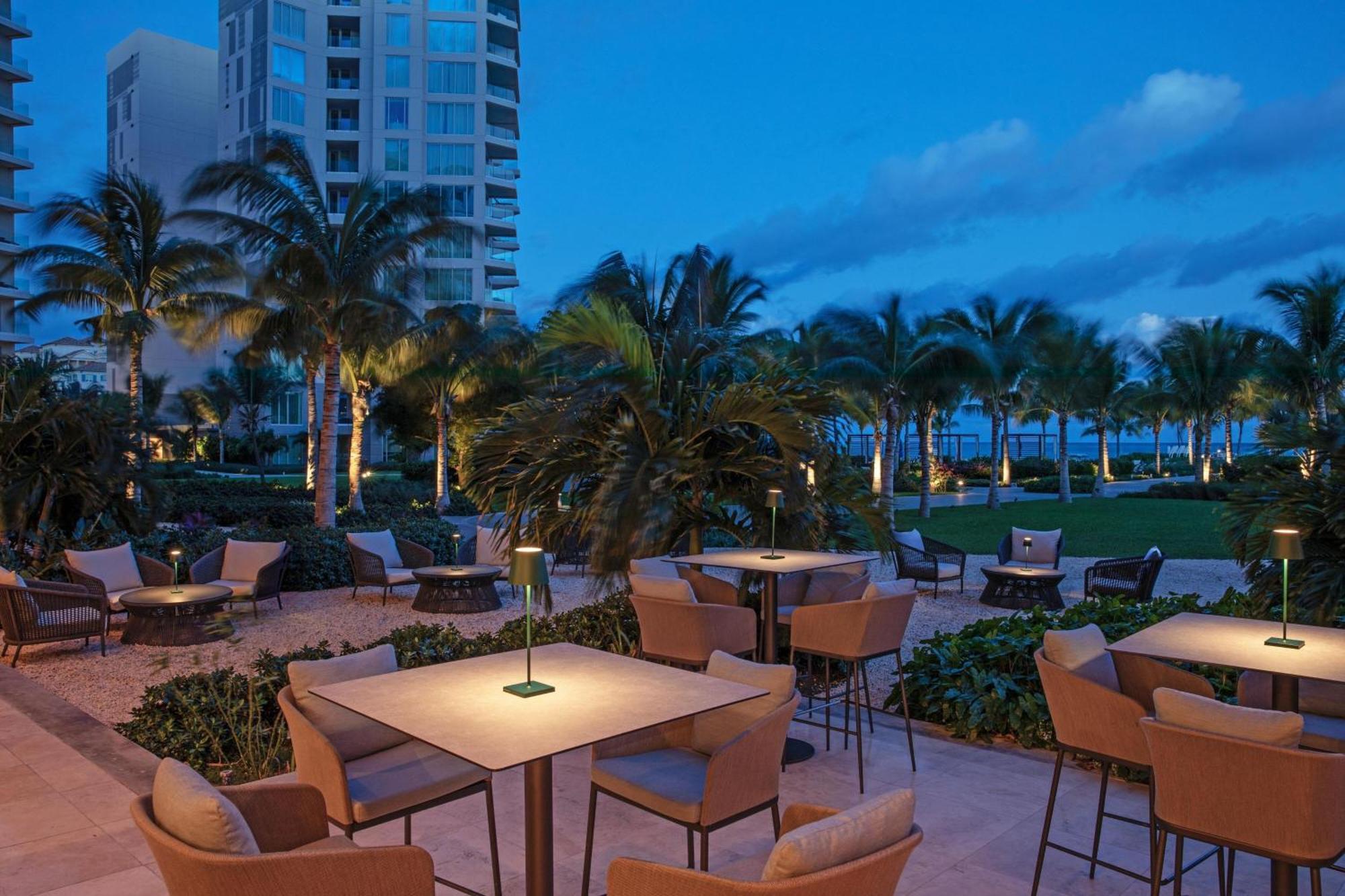 Hotel The Ritz-Carlton, Turks & Caicos à Grace Bay Extérieur photo